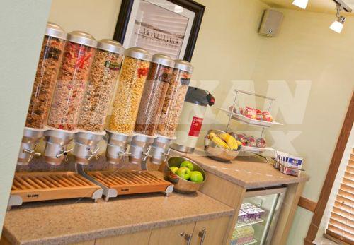 почивка в TownePlace Suites by Marriott Detroit Dearborn