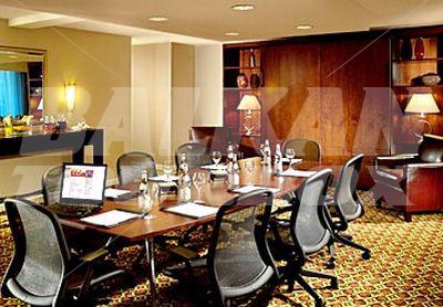 почивка в Nashville Airport Marriott