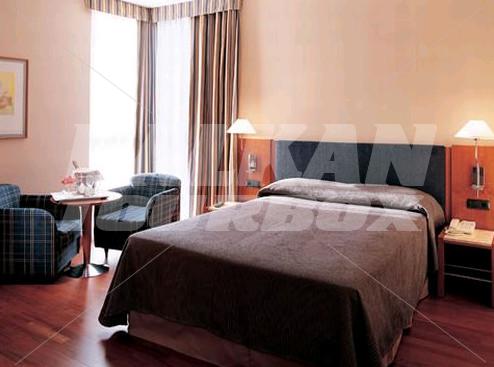 почивка в NH Cornellá