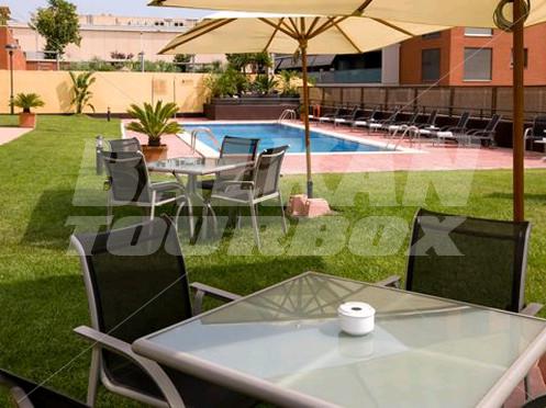 почивка в NH Cornellá