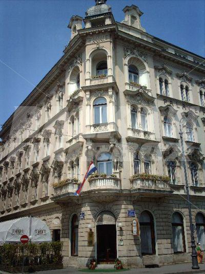 holiday in Palace