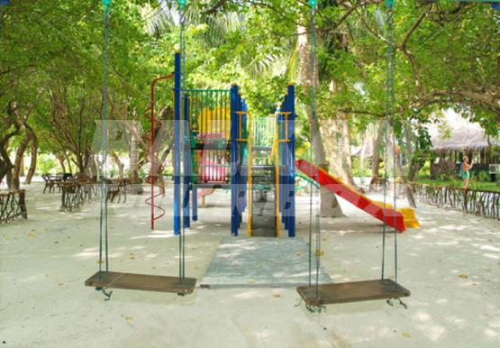 почивка в Adaaran Select Hudhuranfushi
