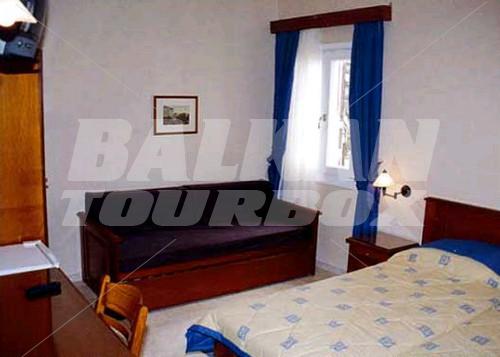 holiday in Aegli