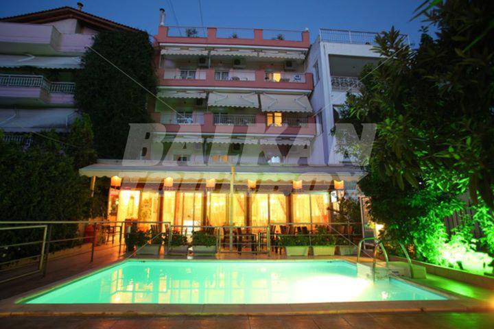 почивка в  Mallas Hotel
