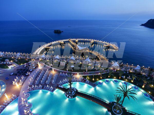 почивка в Granada Luxury Resort & Spa