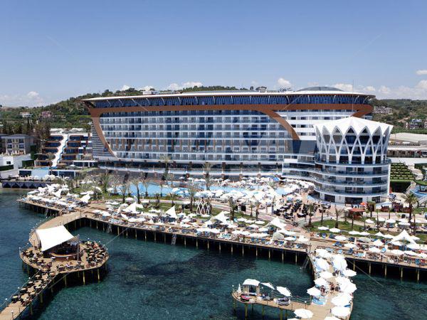 почивка в Granada Luxury Resort & Spa