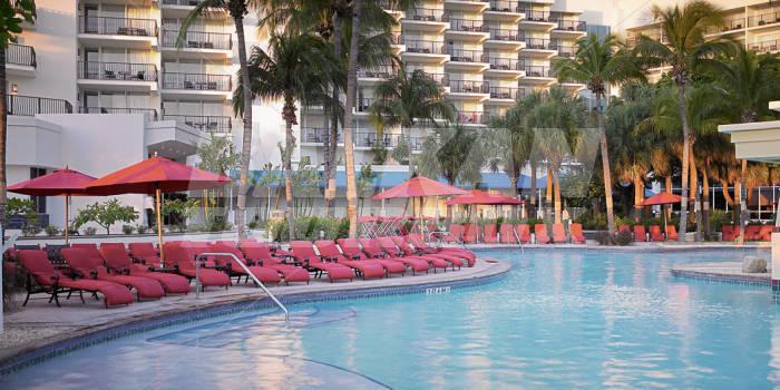 почивка в Aruba Marriott Resort & Stellaris Casino