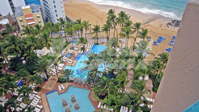 почивка в Aruba Marriott Resort & Stellaris Casino