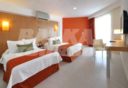 почивка в Ramada Cancun City