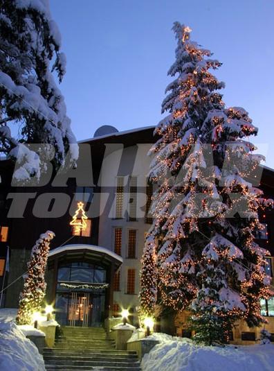 holiday in Flora