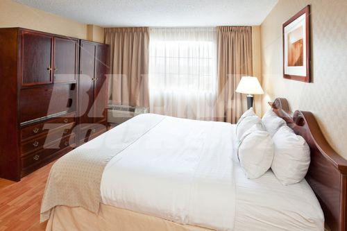 почивка в Holiday Inn Niagara Falls