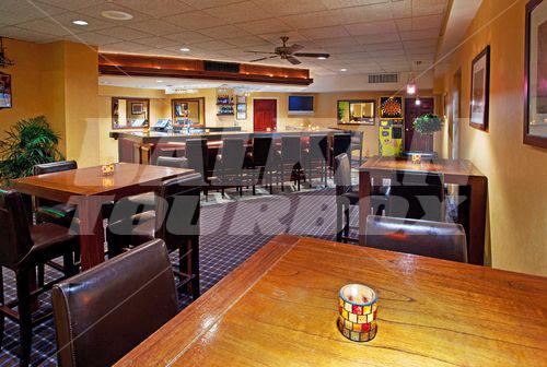 почивка в Holiday Inn Niagara Falls