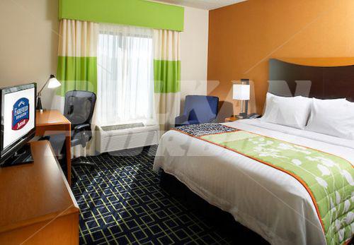 почивка в Fairfield Inn & Suites by Marriott Pittsburgh Neville Island