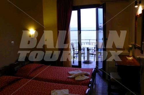 holiday in Poseidonio