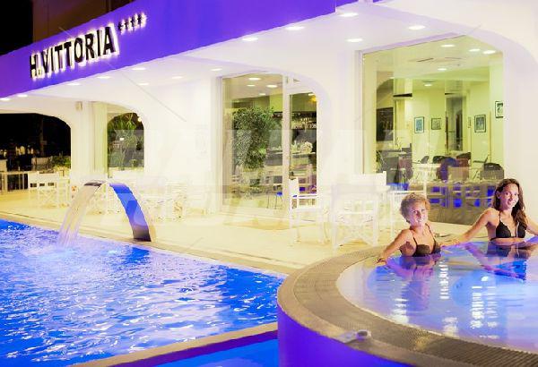 почивка в Hotel Vittoria