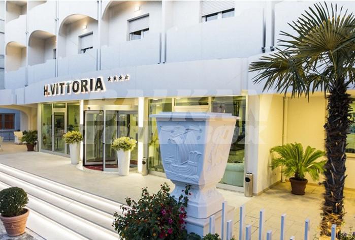 почивка в Hotel Vittoria