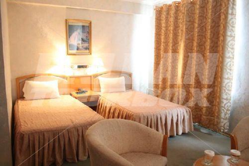holiday in Continental
