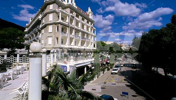 почивка в Palace Bellevue