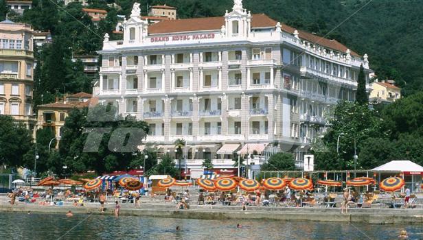 почивка в Palace Bellevue