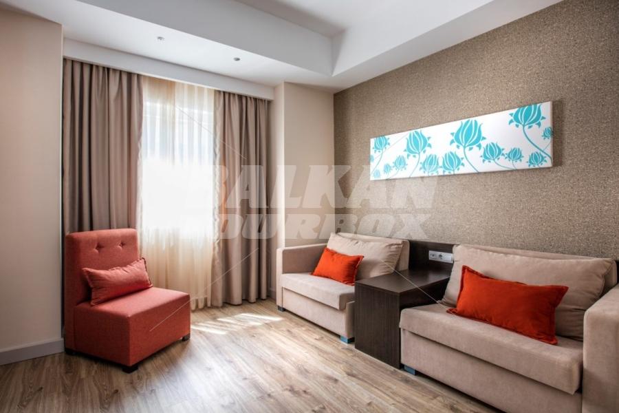почивка в Aria Claros Beach