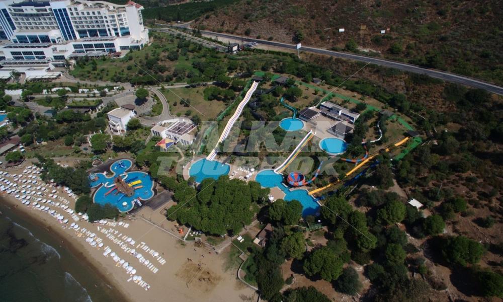 почивка в Aria Claros Beach