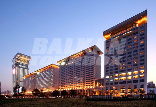 почивка в Pangu Seven Star