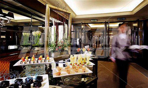 holiday in Crowne Plaza Park View Wuzhou