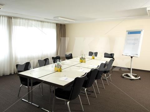 почивка в NH Frankfurt Moerfelden