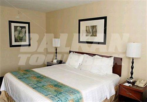 почивка в Fairfield Inn By Marriott Charleston