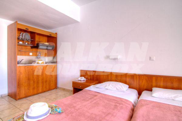 holiday in Xidas Garden