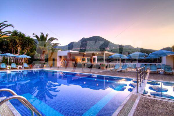 holiday in Xidas Garden