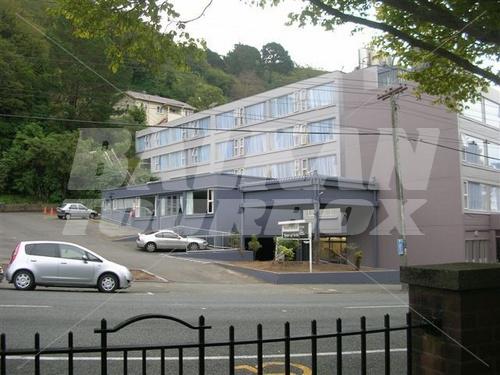 holiday in Silveroaks On Thorndon