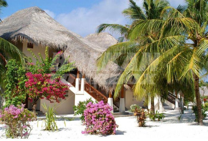 почивка в Sheraton Maldives Full Moon Resort