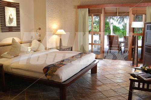 почивка в Sheraton Maldives Full Moon Resort
