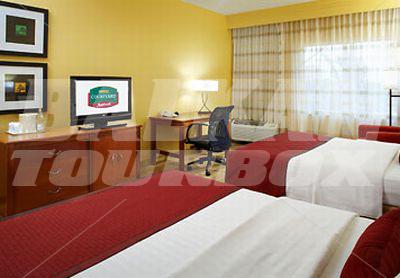 почивка в Courtyard By Marriott West Palm Beach Airport