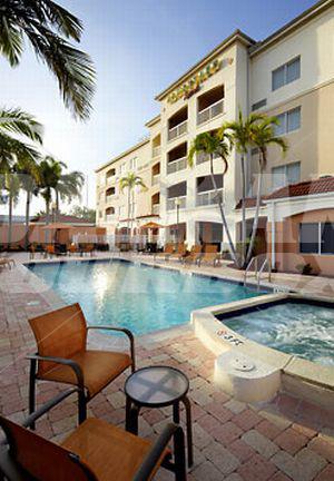 почивка в Courtyard By Marriott West Palm Beach Airport
