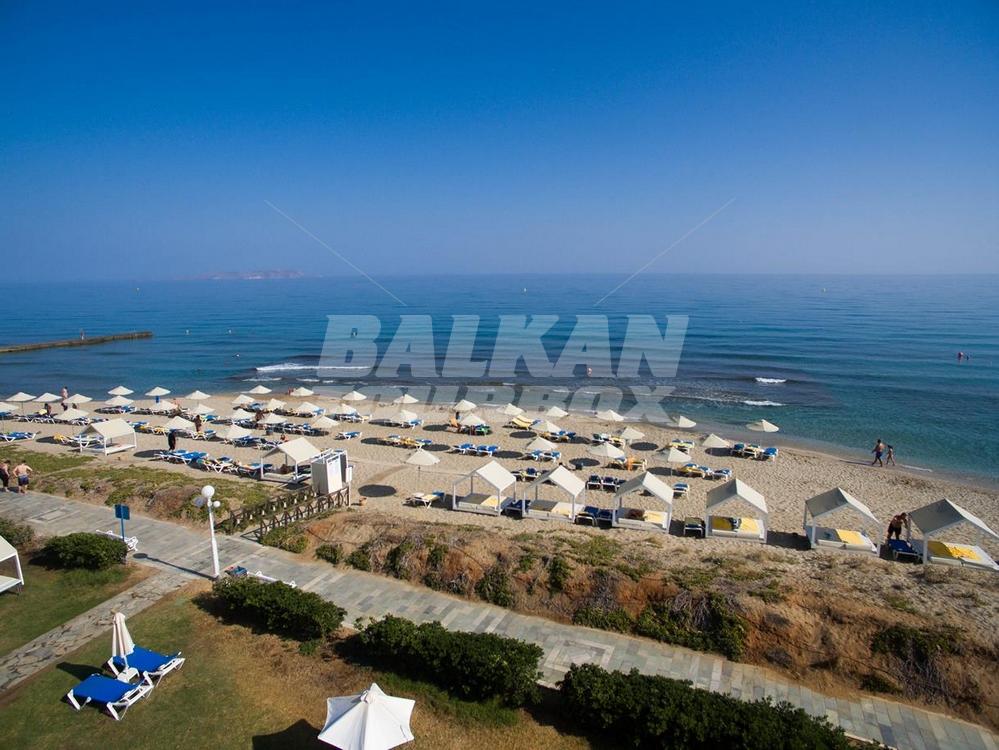 holiday in Lyttos Beach