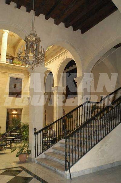почивка в Palacio O'Farrill