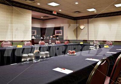 почивка в Cleveland Marriott East