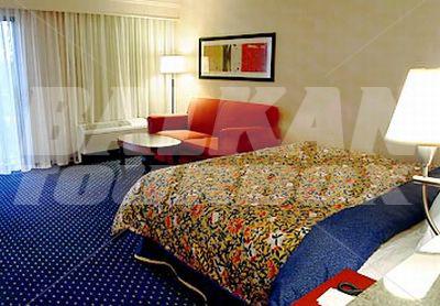 почивка в Courtyard by Marriott Cleveland Beachwood