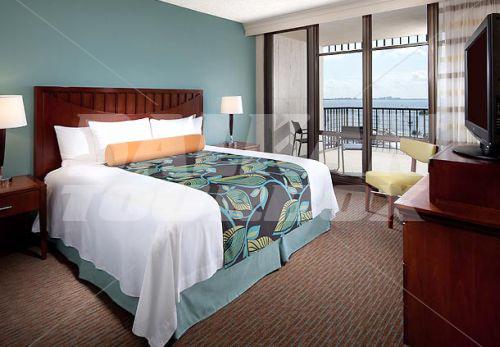 почивка в Courtyard by Marriot Miami Coconut Grove