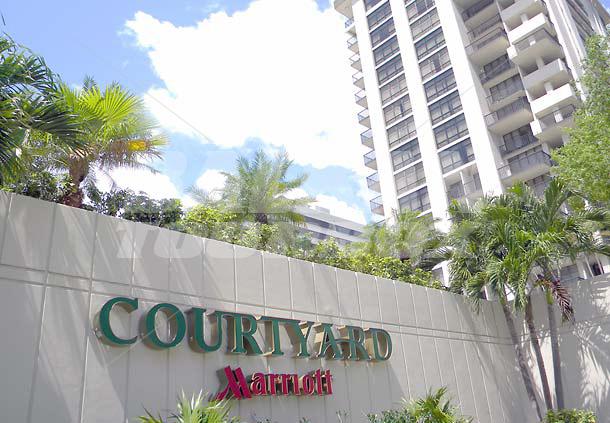 почивка в  Courtyard by Marriot Miami Coconut Grove