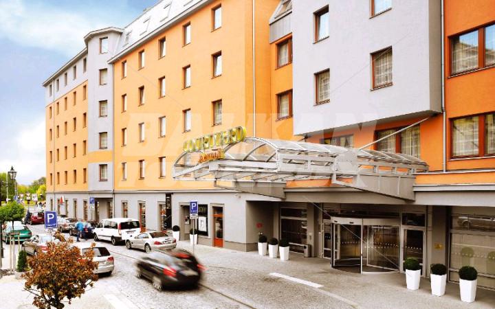 почивка в Courtyard Pilsen By Marriott
