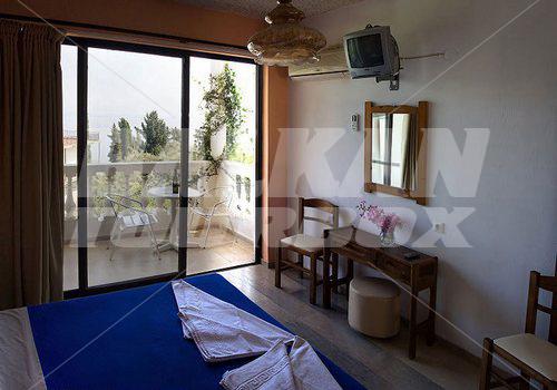 почивка в Andromaches Holiday Apartments