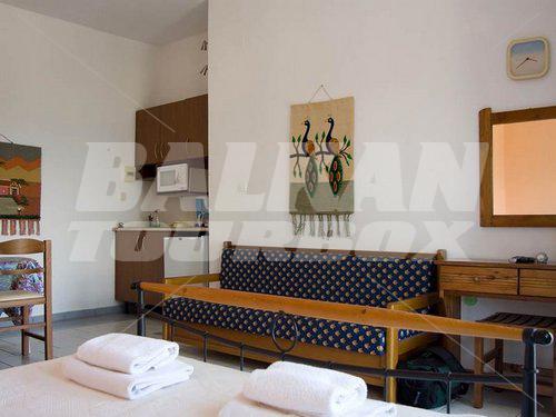 почивка в Andromaches Holiday Apartments