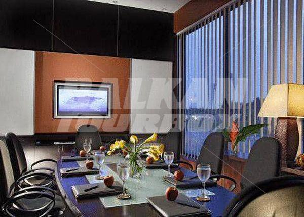 почивка в Park Hotel Apartments