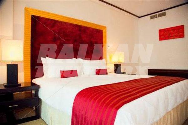 почивка в Park Hotel Apartments