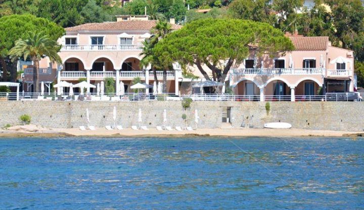 почивка в Les Mouettes Hotel Demeure