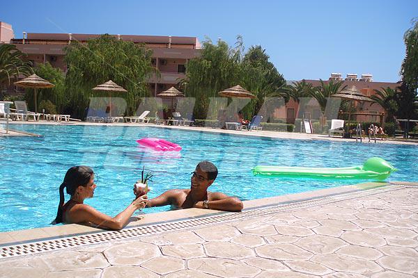 holiday in Roselands Hotel Bungalows