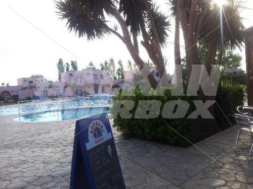 holiday in Roselands Hotel Bungalows